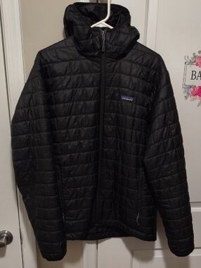 Patagonia Nano Puff Hoody (L)
